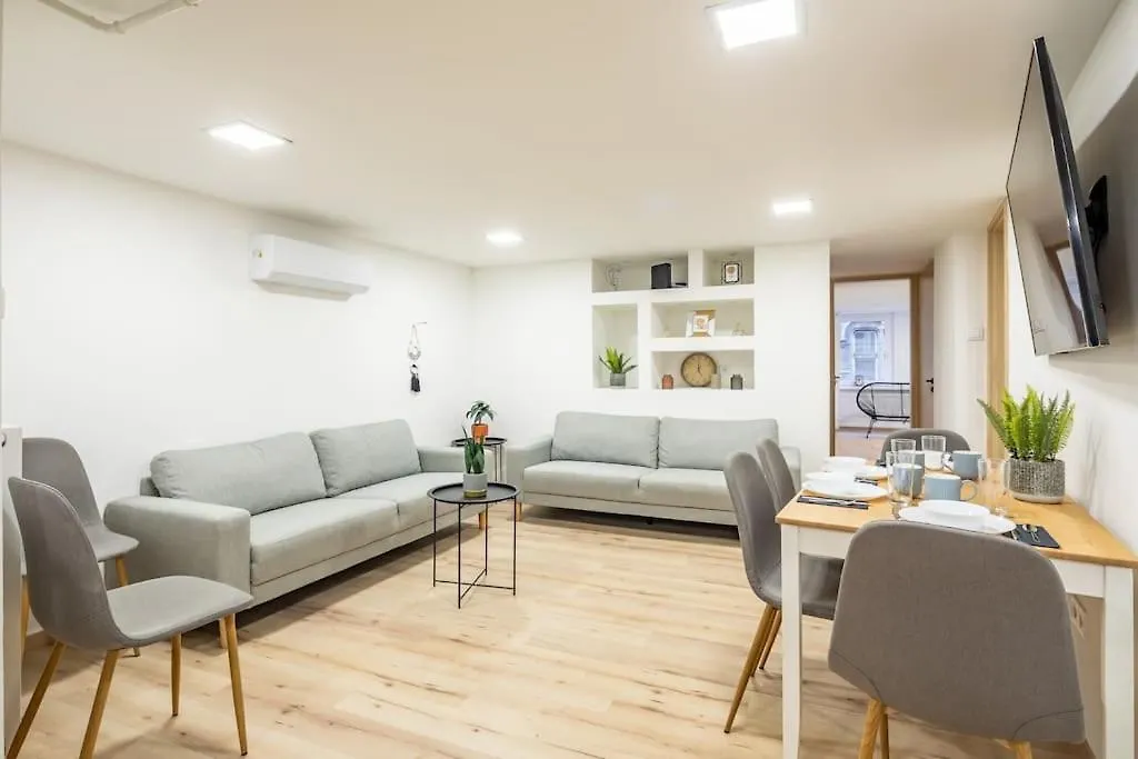 Cityscape Budget Apartments Doubledecker A ブダペスト